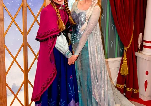 Foto tapeta Elsa i Ana 5 - Uncategorized